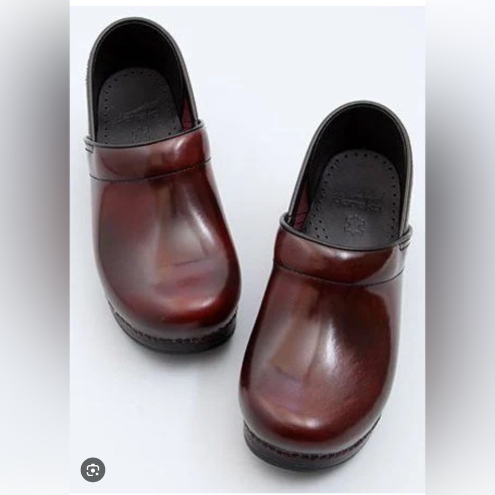 Women’s Dansko Professional Cordo Cabrio